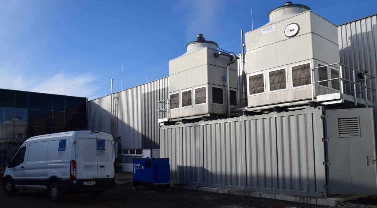 Zwei Verdunstungkühlanlagen Axima Containerbauweise